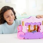 Mattel Disney Princess Toys, Carriage to Castle Transforming Playset with Aurora Small Doll, 4 Figures, Furniture & Accessories